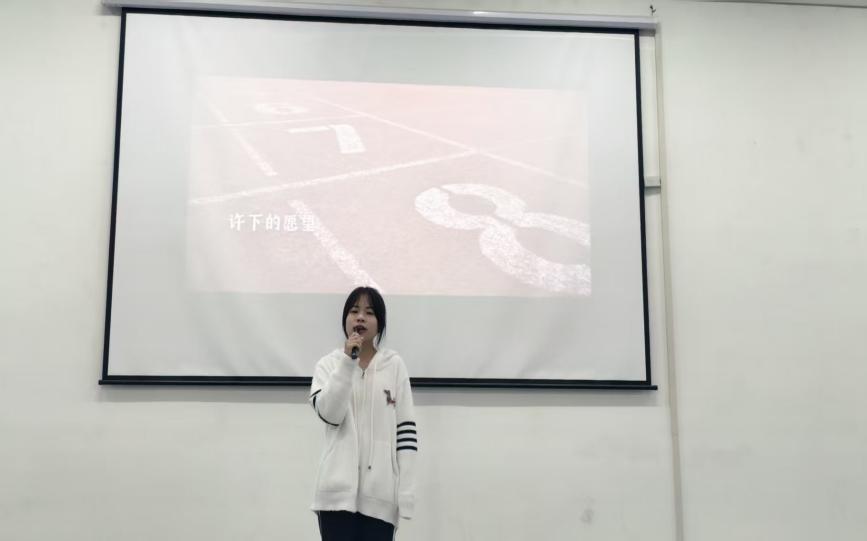 ccfeabc27df7616767e25af7b4cb90c2