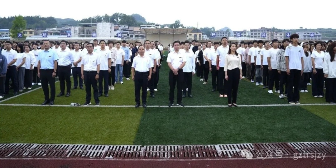 1eb664ba24cade6e.jpg 1eb664ba24cade6e.jpg